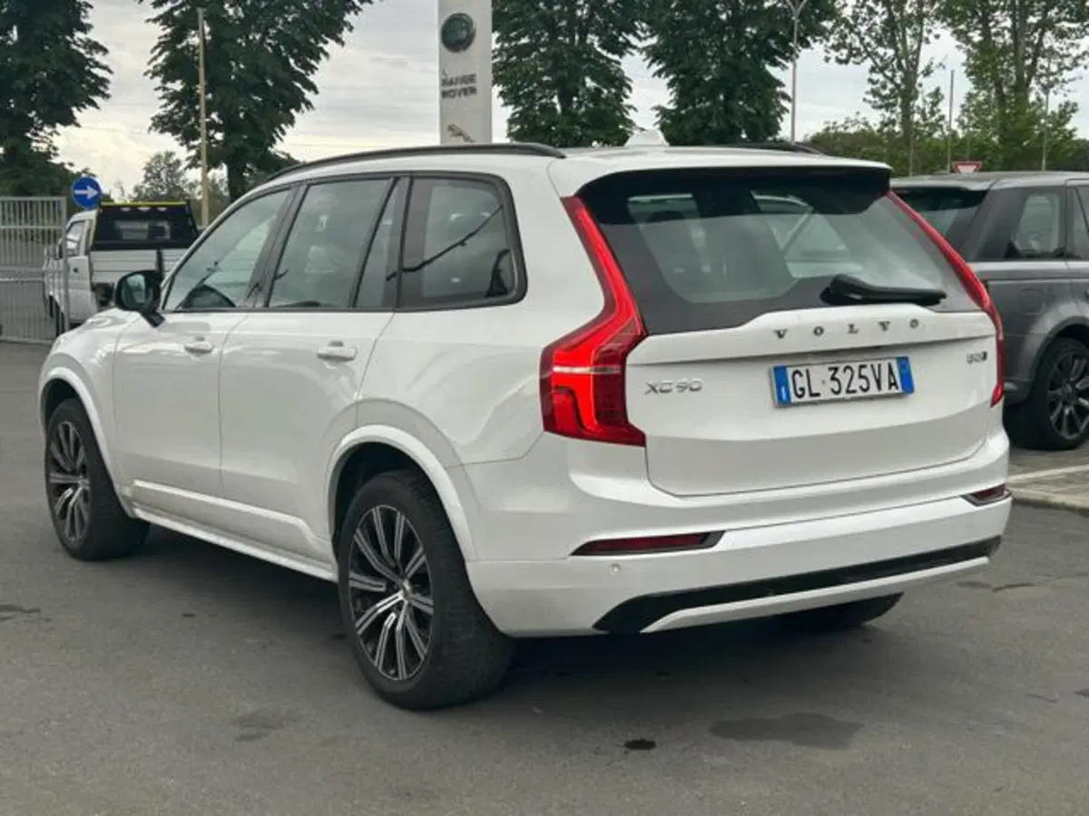 Volvo XC90 usata a Lucca (6)
