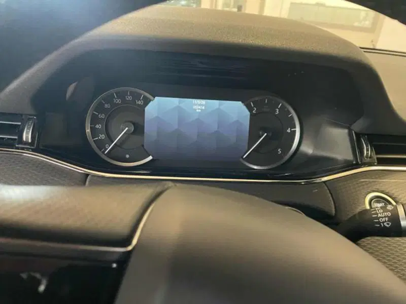 Land Rover Range Rover Evoque usata a Lucca (4)