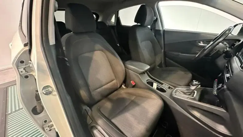 Hyundai Kona usata a Reggio Emilia (13)