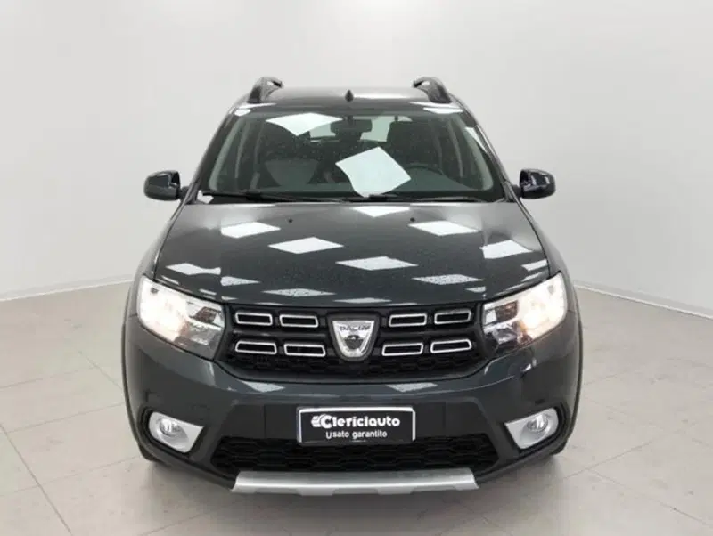 Dacia Sandero usata a Como (6)