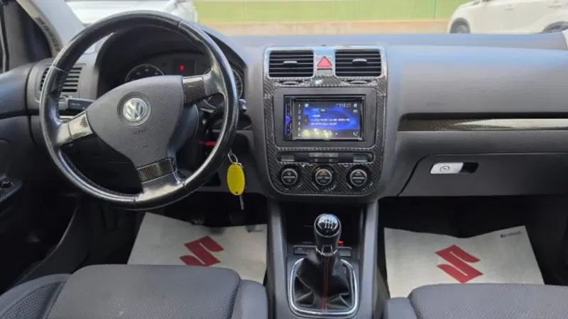 Volkswagen Golf usata a Macerata (8)