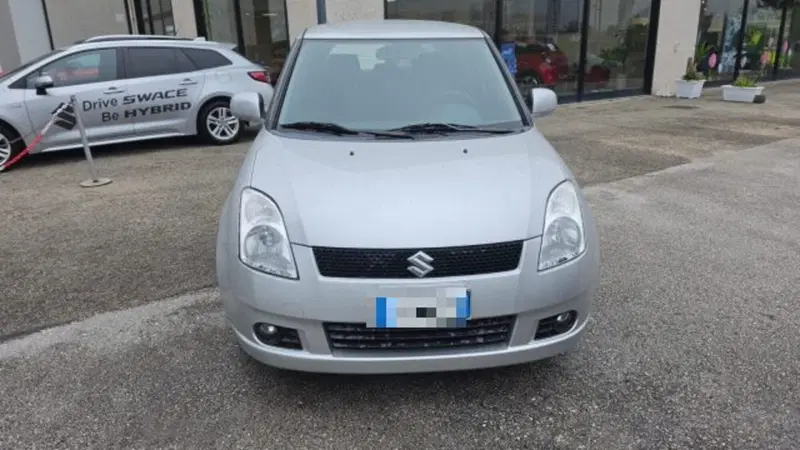 Suzuki Swift usata a Macerata (2)