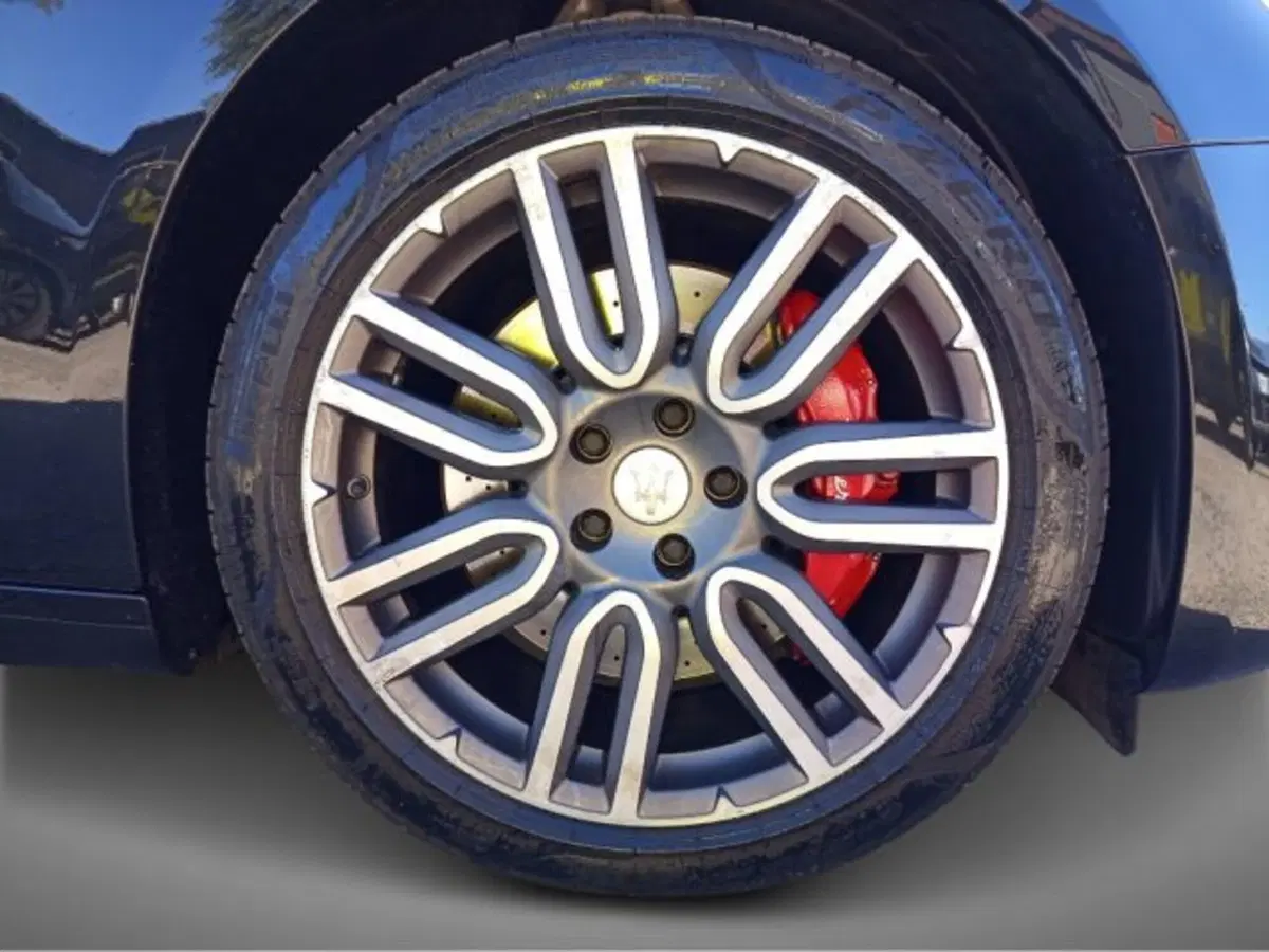 Maserati Ghibli usata a Frosinone (9)