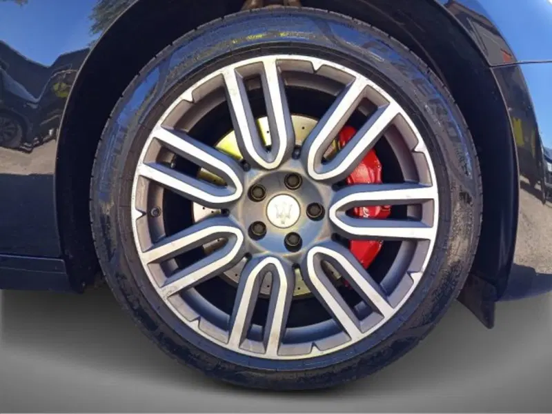Maserati Ghibli usata a Frosinone (9)