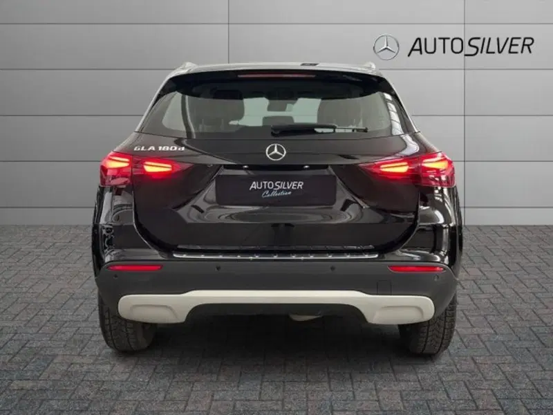 Mercedes-Benz GLA SUV usata a Verona (4)