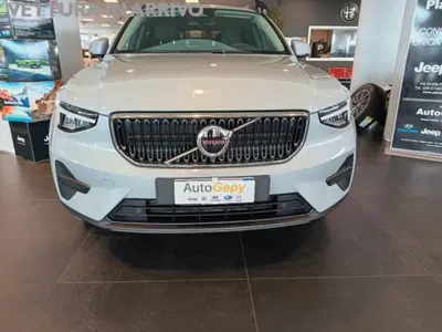 Volvo XC40 T3 del 2020 usata a Modena