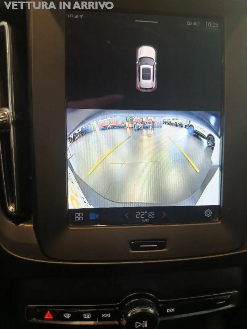 Volvo XC40 usata a Modena (5)