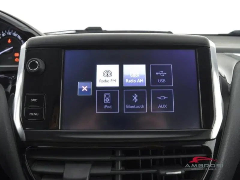 Peugeot 208 usata a Perugia (15)