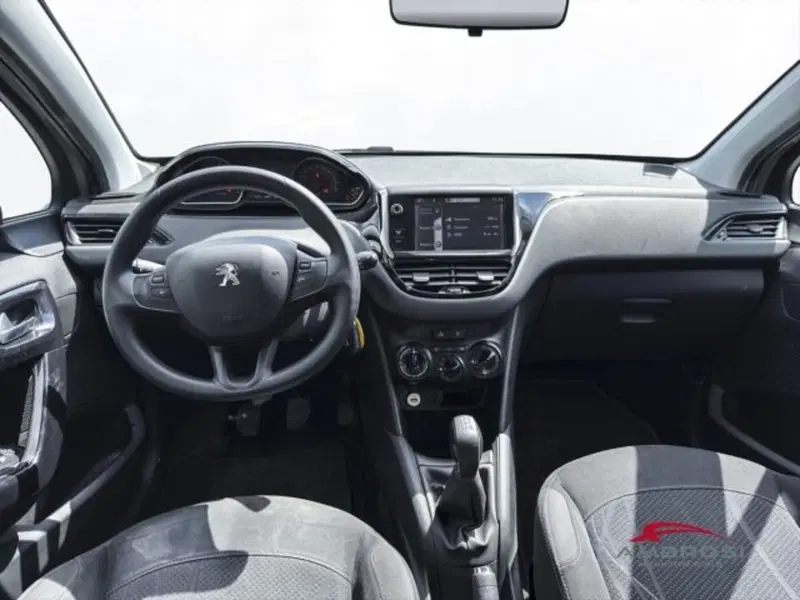 Peugeot 208 usata a Perugia (15)