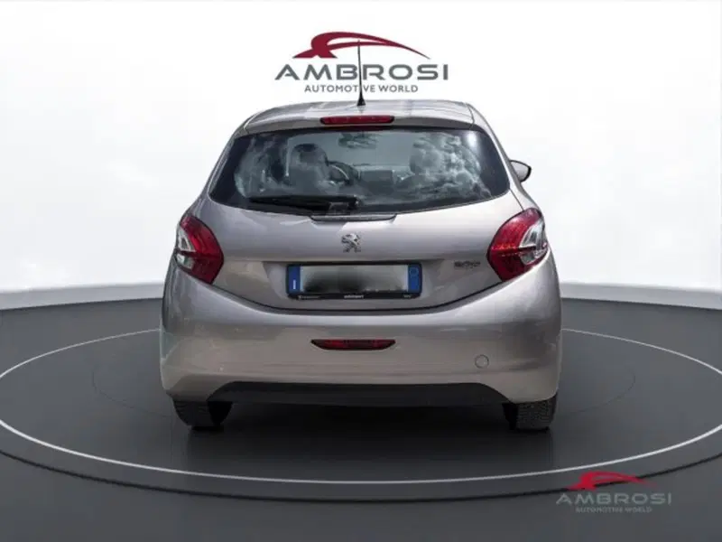 Peugeot 208 usata a Perugia (8)