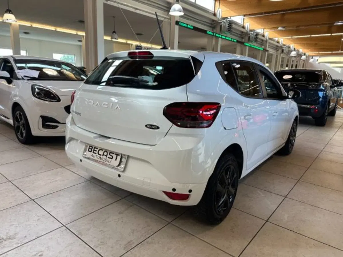 Dacia Sandero usata a Vicenza (3)