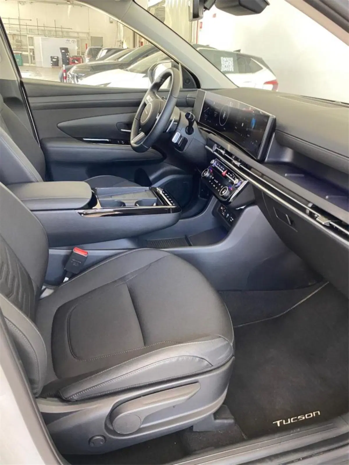 Hyundai Tucson usata a Bari (11)
