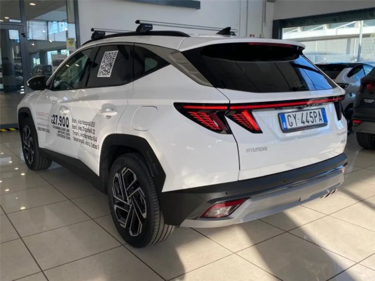 Hyundai Tucson usata a Bari (6)