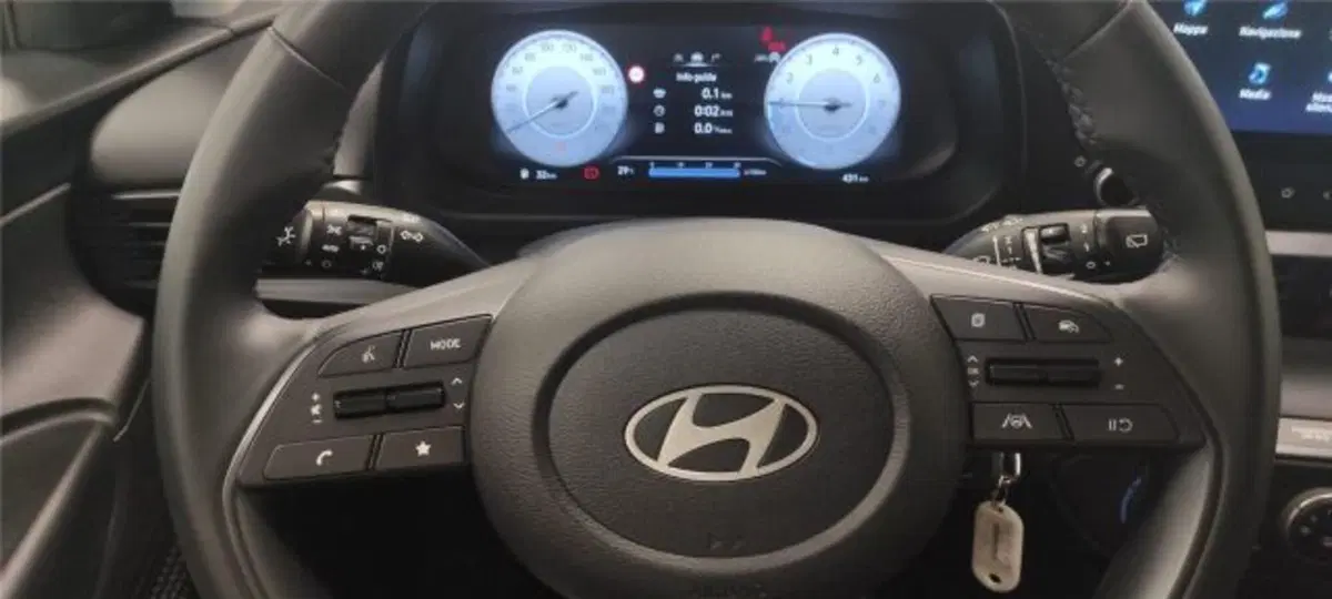 Hyundai i20 nuova a Bari (11)