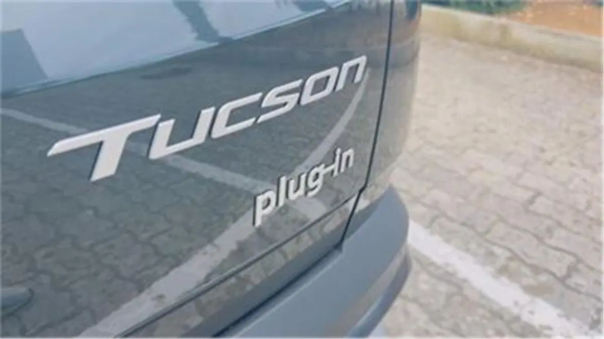 Hyundai Tucson nuova a Bari (5)