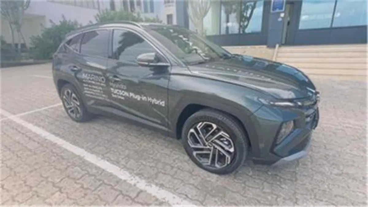 Hyundai Tucson nuova a Bari (7)