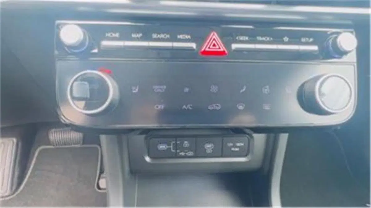 Hyundai Tucson nuova a Bari (9)