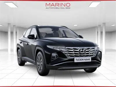 Hyundai Tucson 1.6 phev Exellence 4wd auto del 2025 usata a Bari