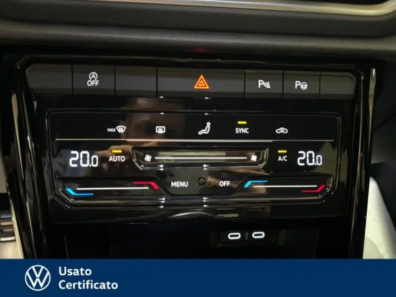 Volkswagen T-Roc usata a Vicenza (12)