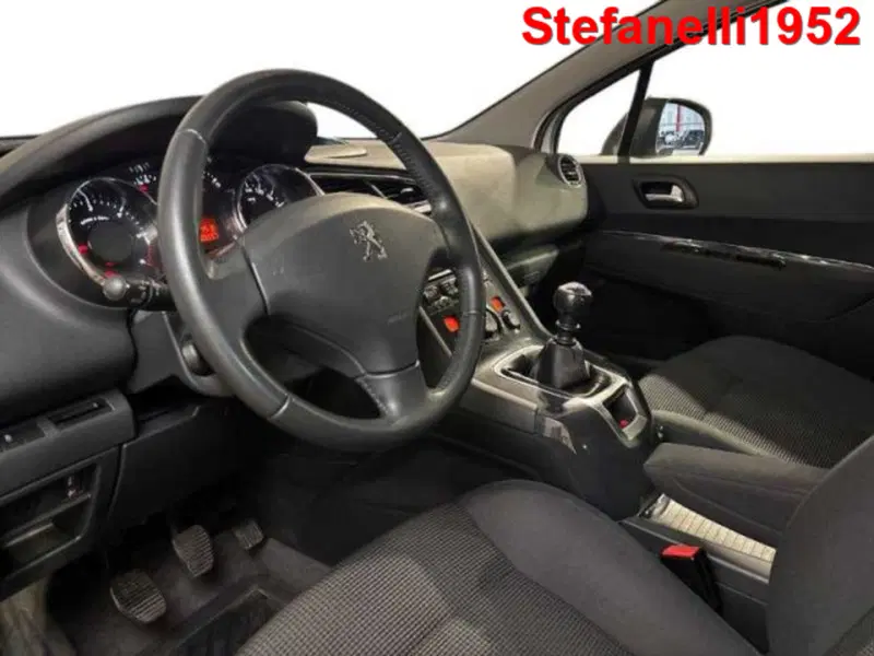 Peugeot 5008 usata a Bologna (11)