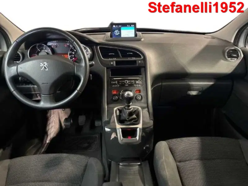 Peugeot 5008 usata a Bologna (13)