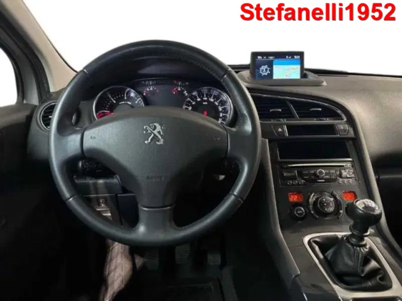 Peugeot 5008 usata a Bologna (14)