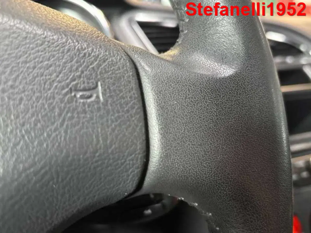 Peugeot 5008 usata a Bologna (19)