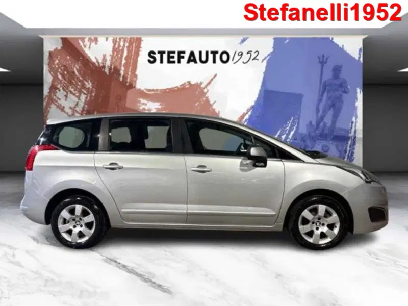 Peugeot 5008 usata a Bologna (3)