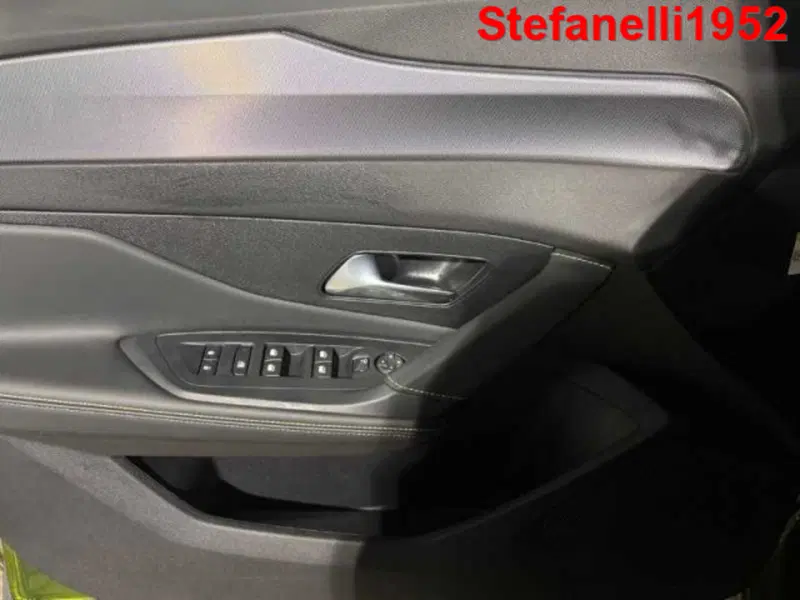 Peugeot 408 nuova a Bologna (10)