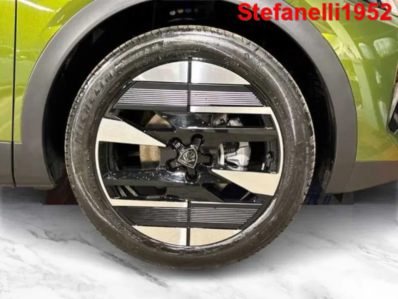 Peugeot 408 nuova a Bologna (8)