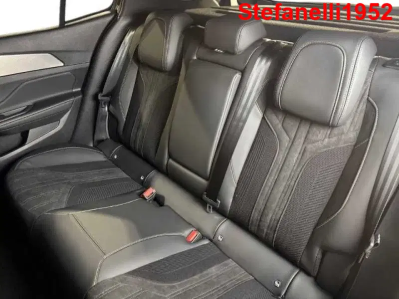 Peugeot 408 nuova a Bologna (9)