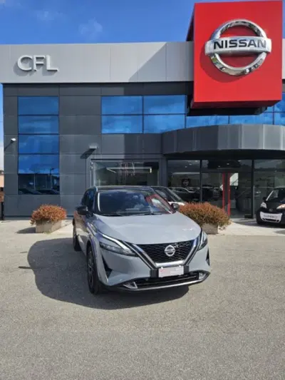 Nissan Qashqai MHEV 140 CV N-Style del 2022 usata a Lucca