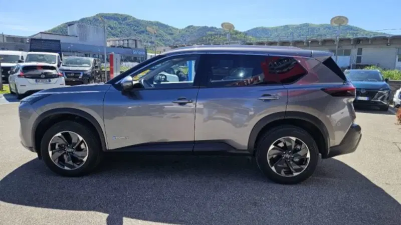 Nissan X-Trail usata a Lucca (7)