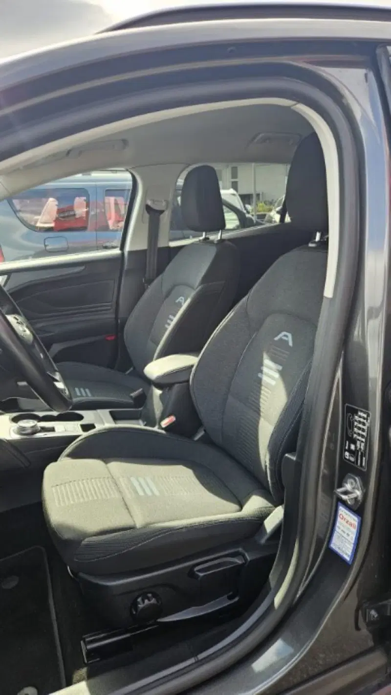 Ford Focus Station Wagon usata a Lucca (15)