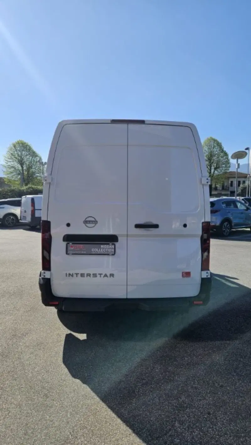 Nissan Interstar Furgone usata a Lucca (5)