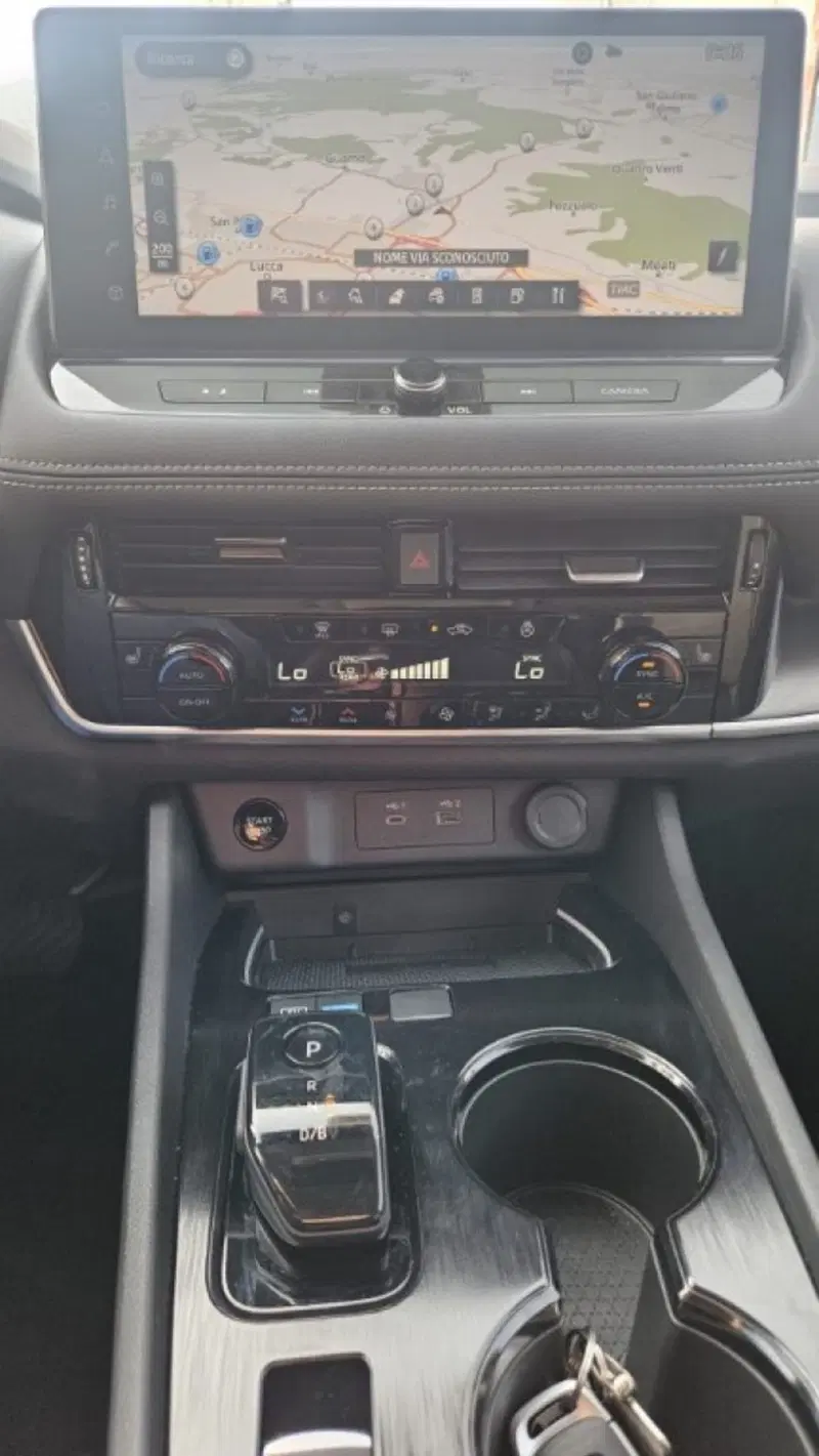 Nissan X-Trail usata a Lucca (11)
