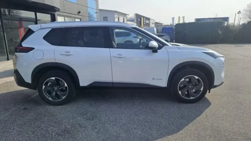 Nissan X-Trail usata a Lucca (2)