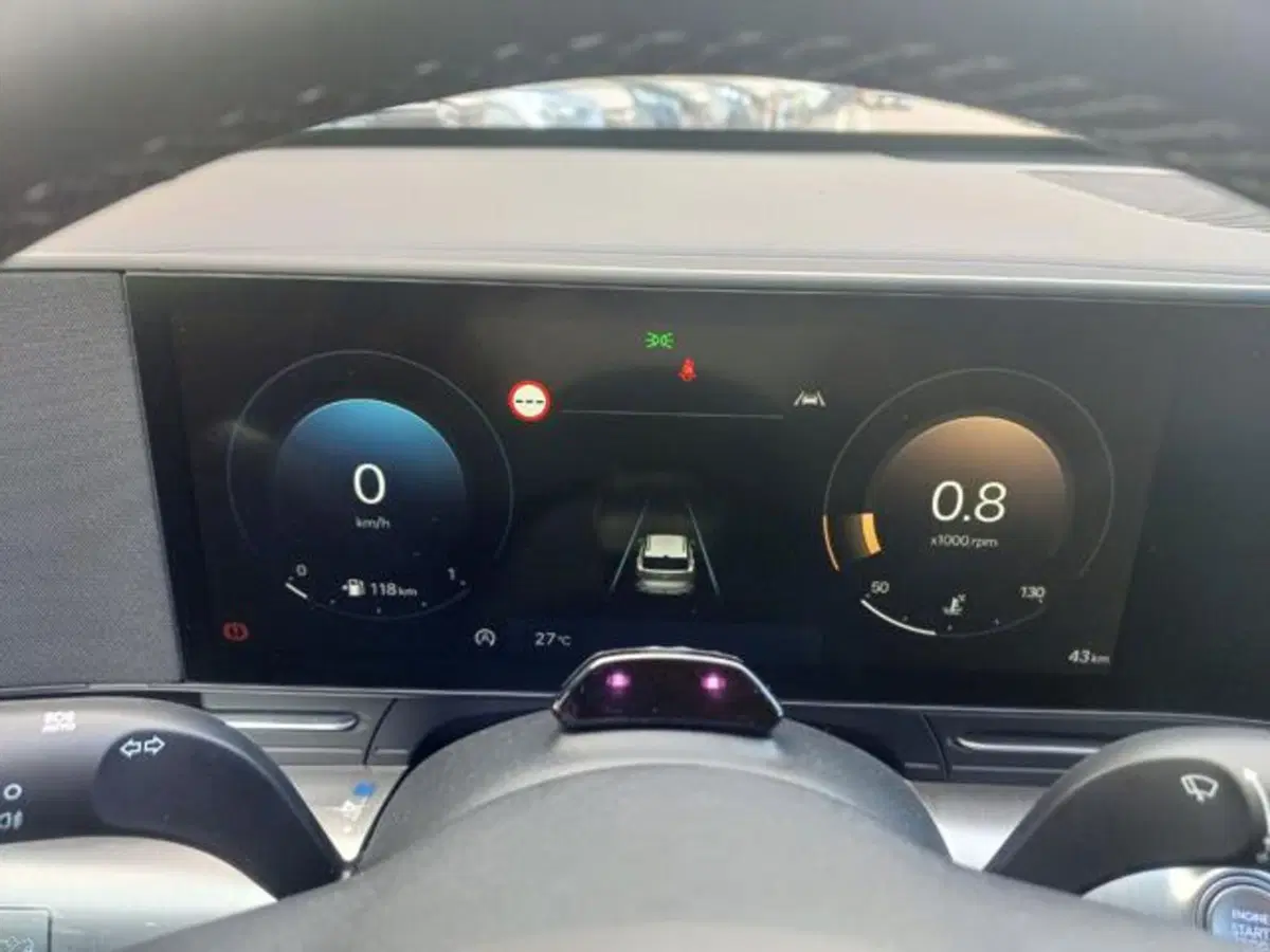 Hyundai Kona nuova a Savona (17)