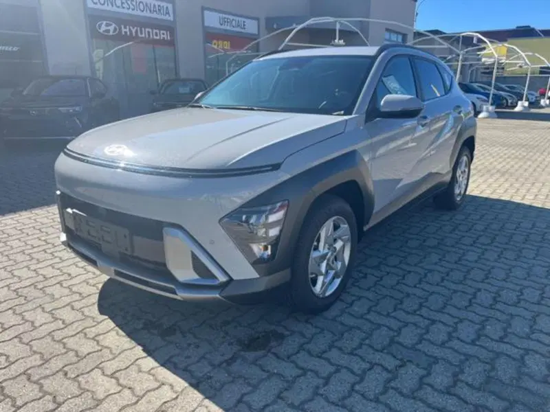 Hyundai Kona nuova a Savona (4)