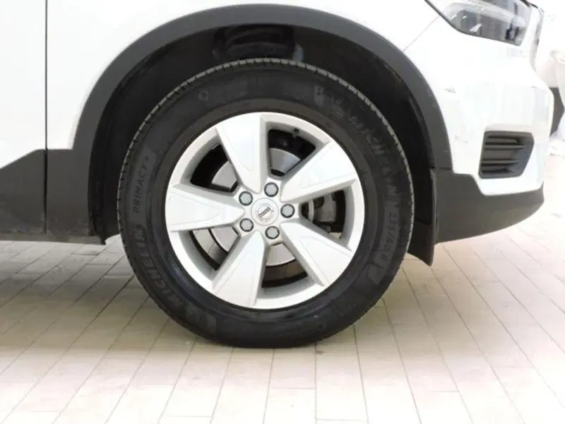 Volvo XC40 usata a Firenze (6)
