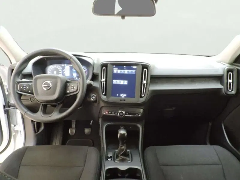 Volvo XC40 usata a Firenze (7)