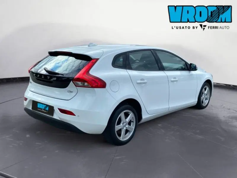 Volvo V40 usata a Udine (4)
