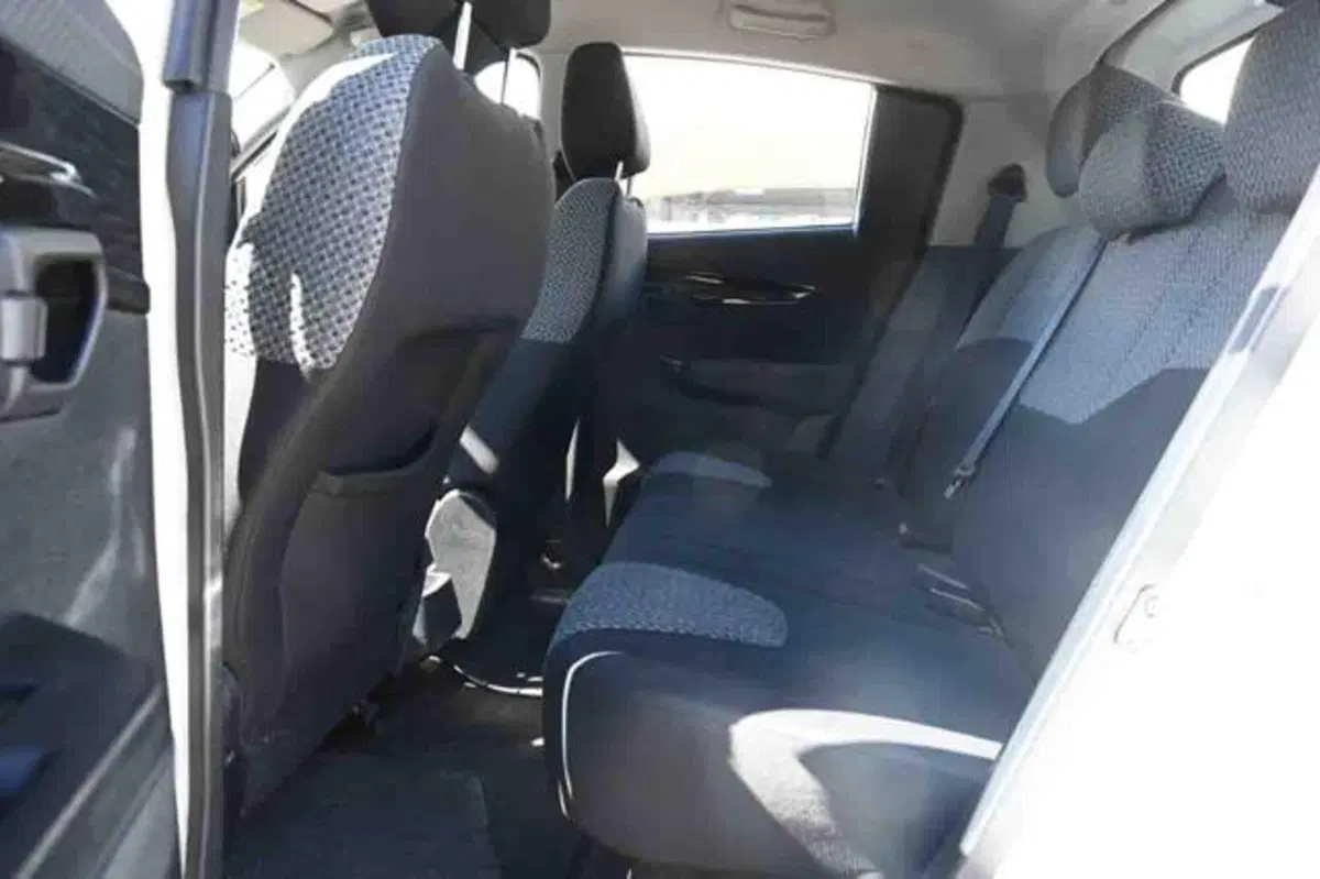 Mahindra KUV100 usata a Torino (11)