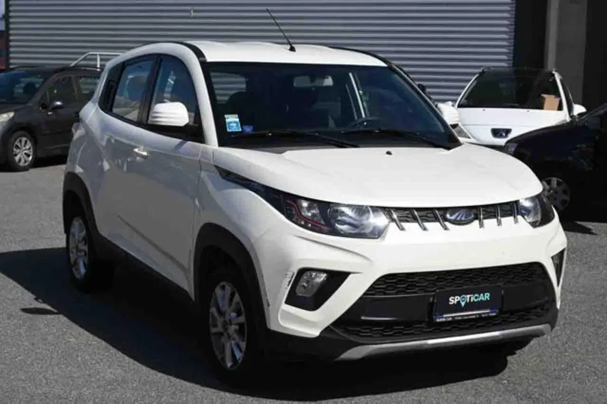 Mahindra KUV100 usata a Torino (2)