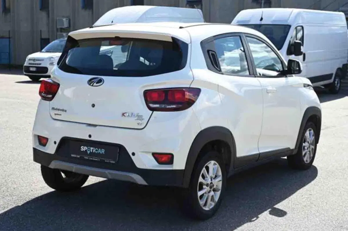 Mahindra KUV100 usata a Torino (3)