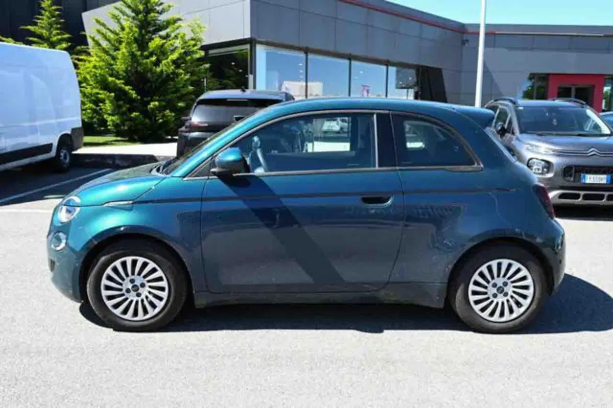 Fiat 500e usata a Torino (16)