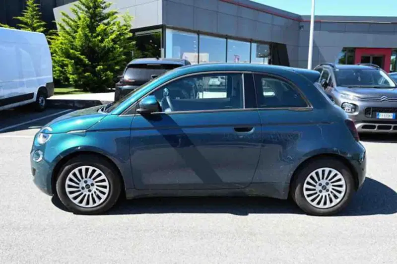 Fiat 500e usata a Torino (16)