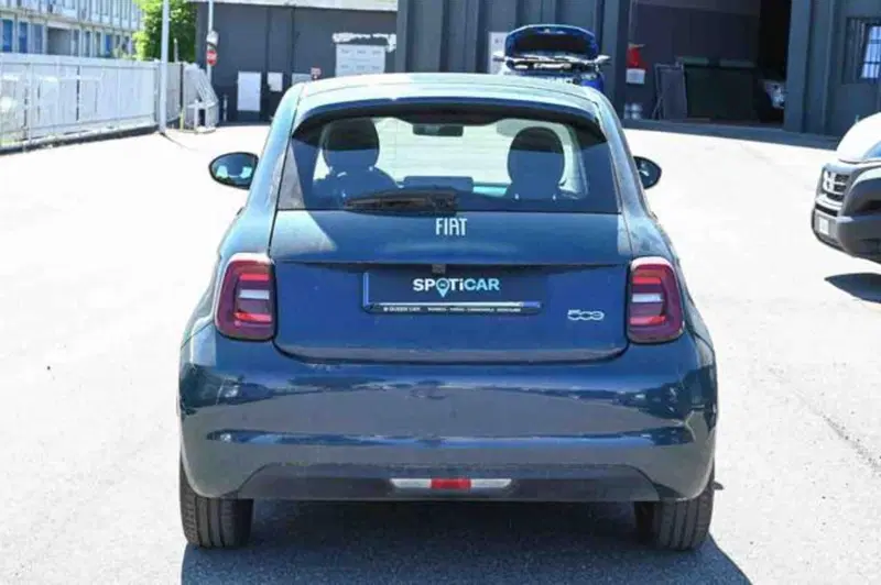 Fiat 500e usata a Torino (19)