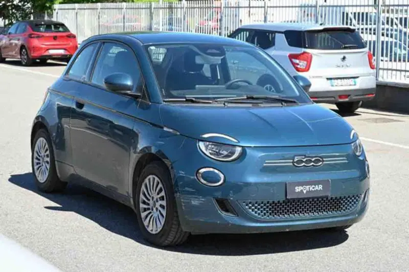 Fiat 500e usata a Torino (2)