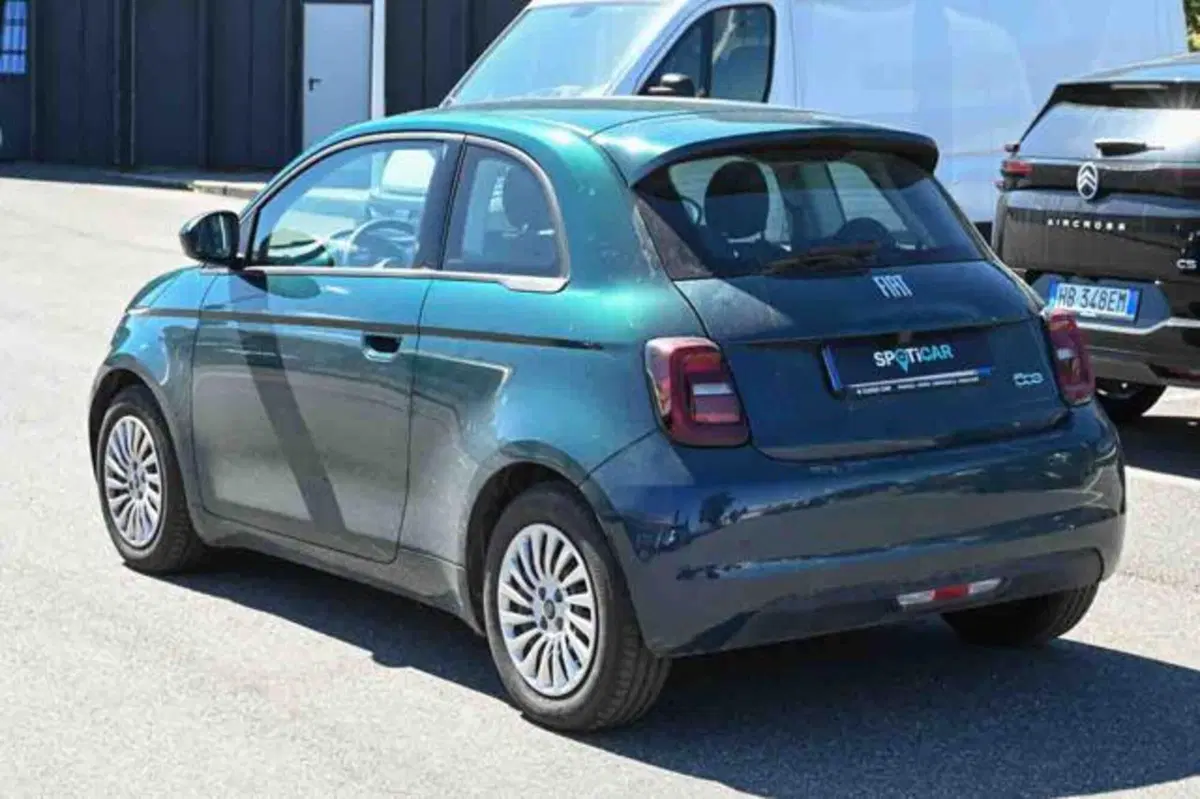 Fiat 500e usata a Torino (4)